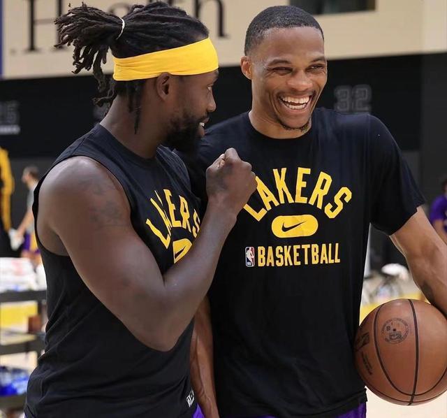 来自英超豪 来自英超豪